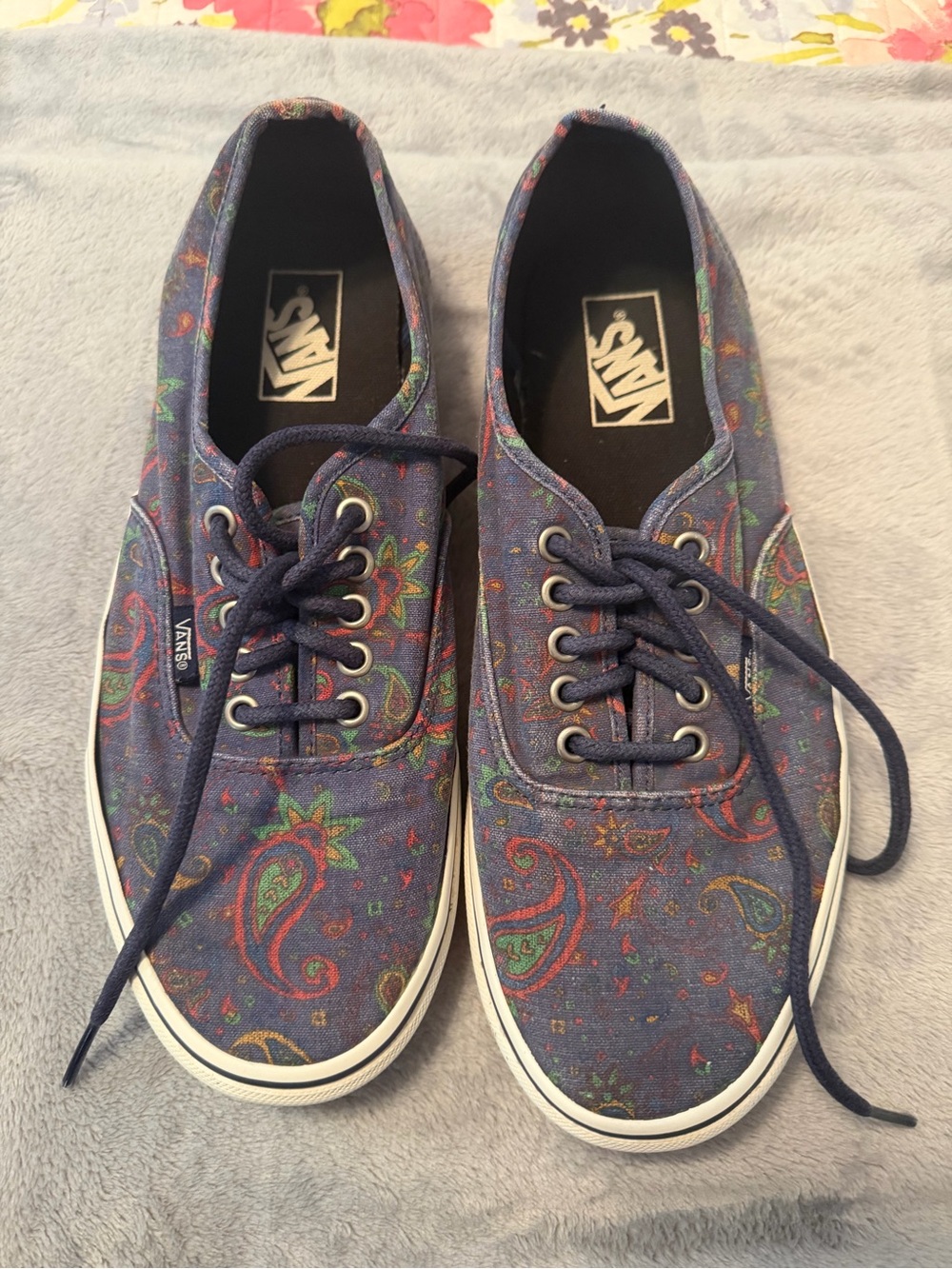 Vans Men’s Navy Paisley Canvas Low-Top Sneakers